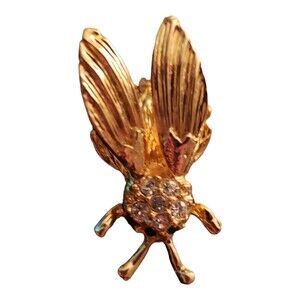 Vintage Goldtone Fluttering Wings Bee Brooch Pin